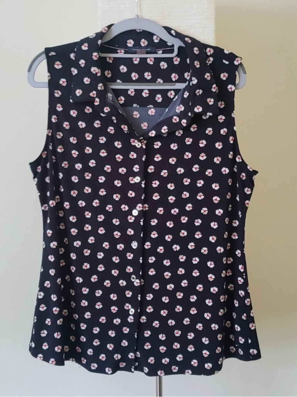 Tommy Hilfiger Navy Floral Sleeveless Button Down Top Blouse L Summer Office